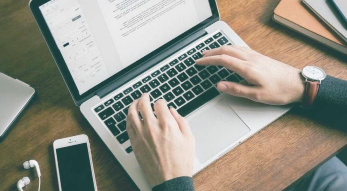 Sistema di monitoraggio con visualizzazione dei progressi degli studenti